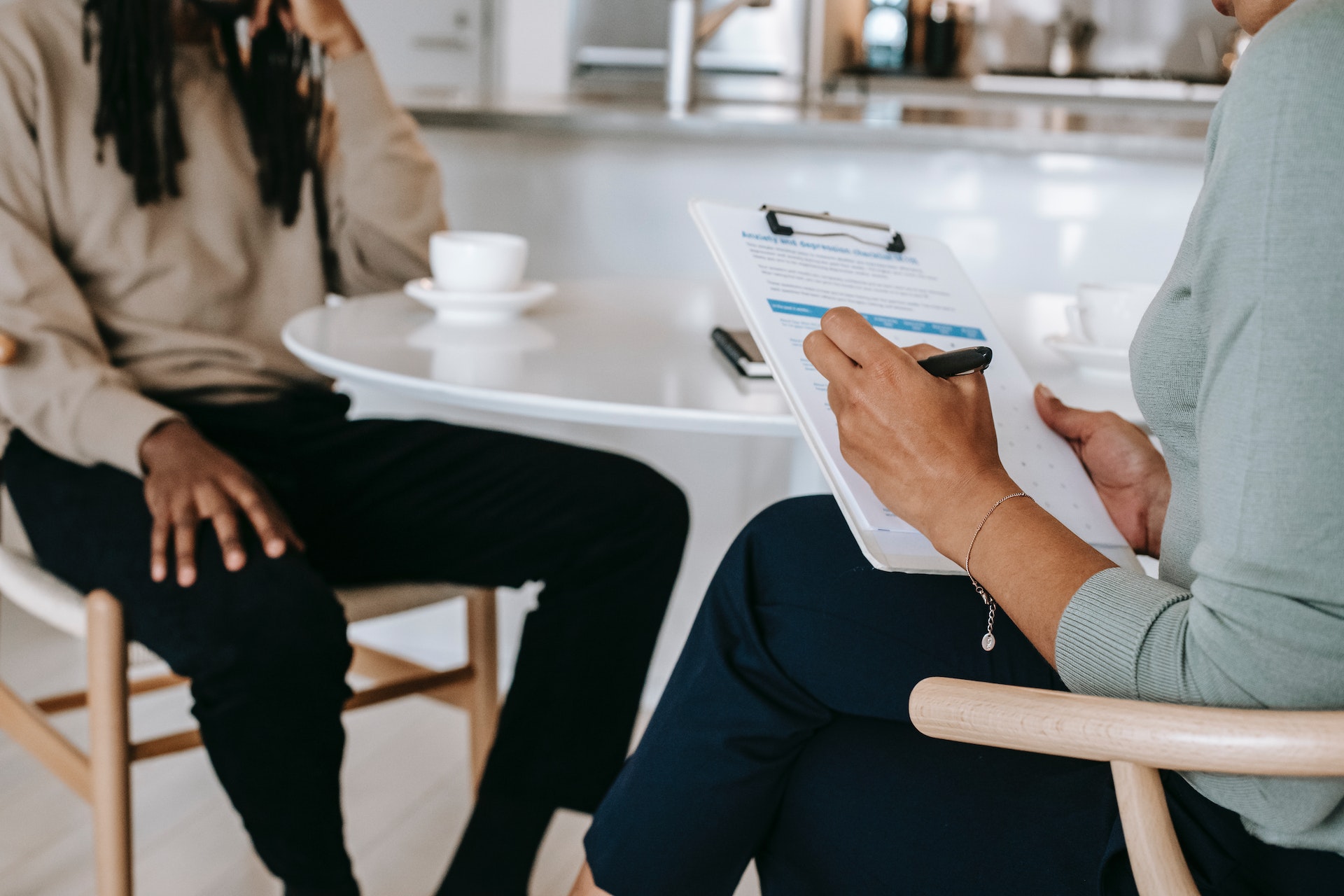 How to Find a Job in Canada: A Comprehensive Guide to Navigating the Canadian Job Market - PRAEBE
